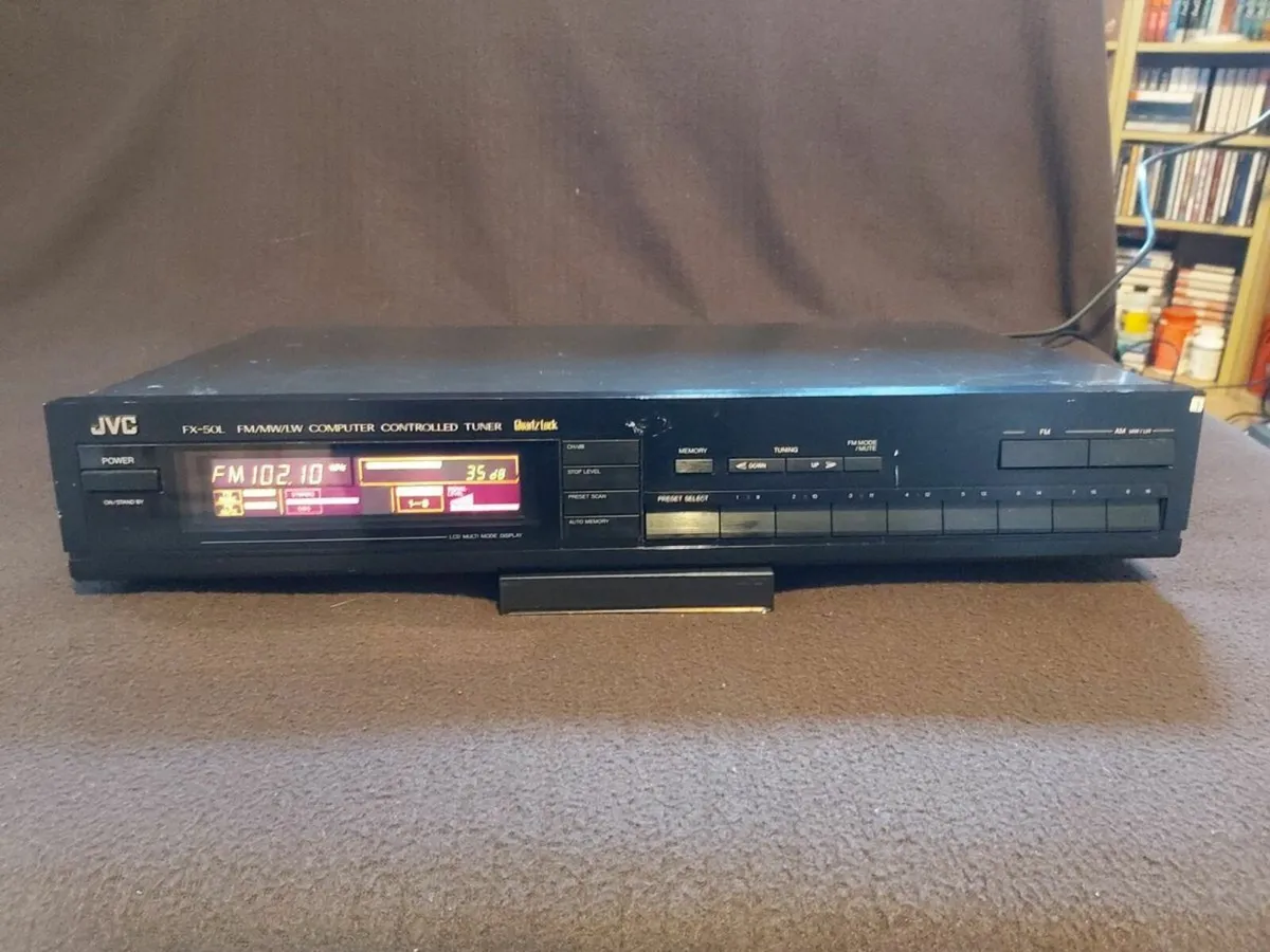 Stereo tuners - Image 1