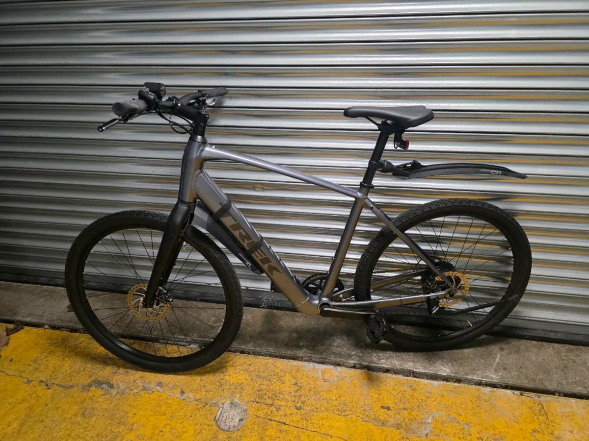 Trek Dual Sport +  E-Bike Large frame - Image 1
