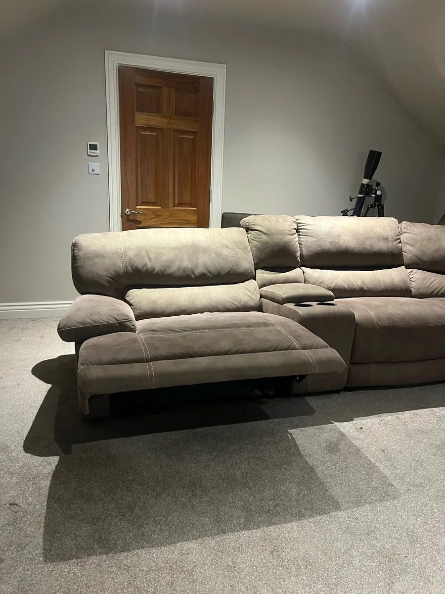 Couch - Image 3