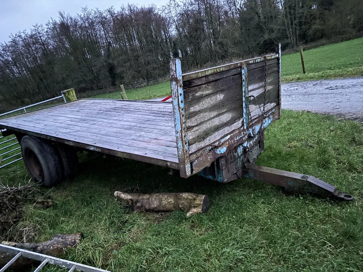 Bale trailer - Image 2