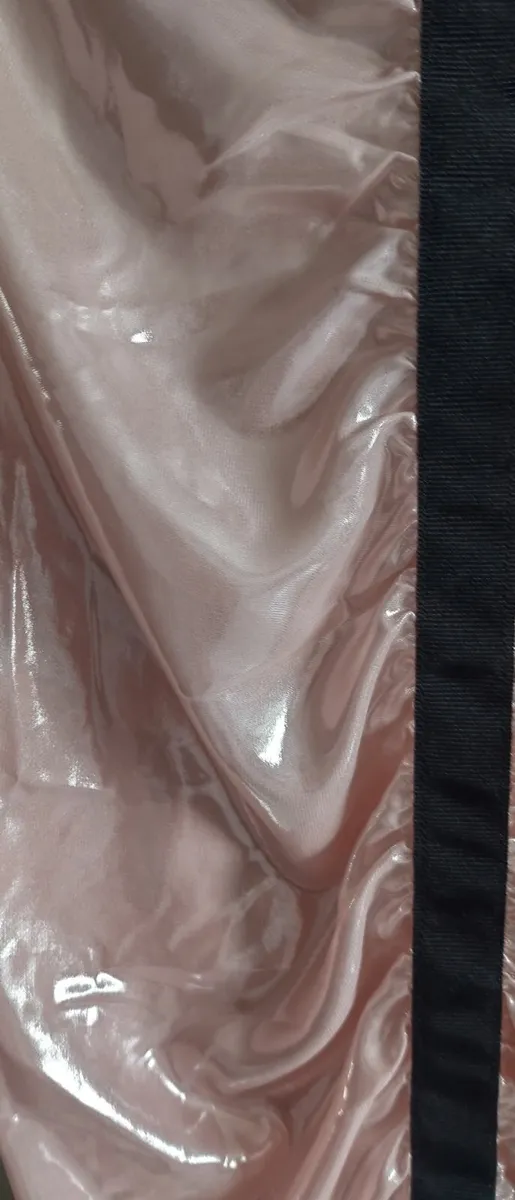 ASOS shiny skirt new with tags size UK 6 - Image 3