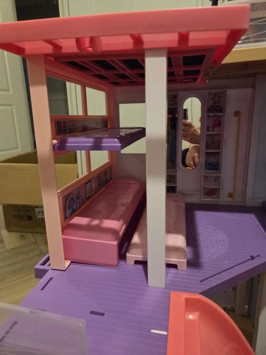 barbie dream house - Image 2