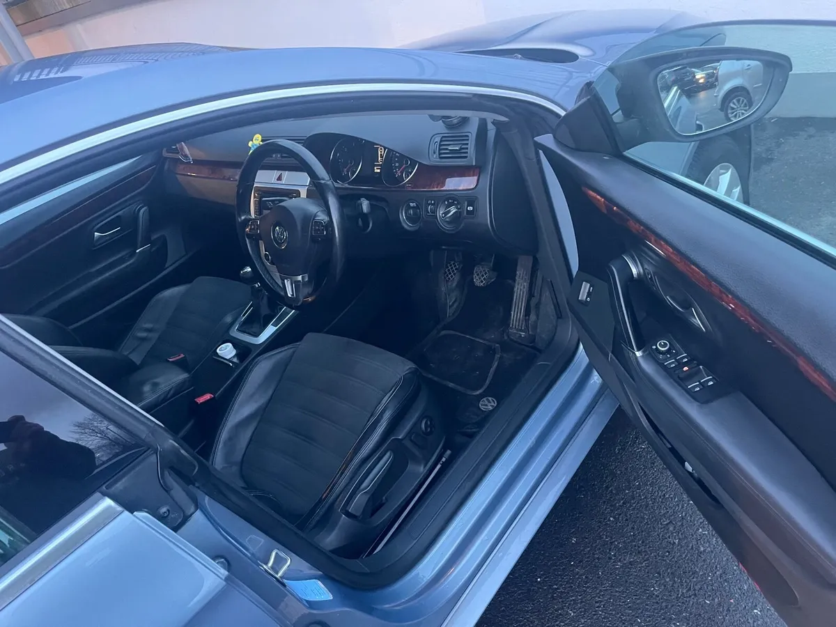 Volkswagen CC 2009 - Image 4