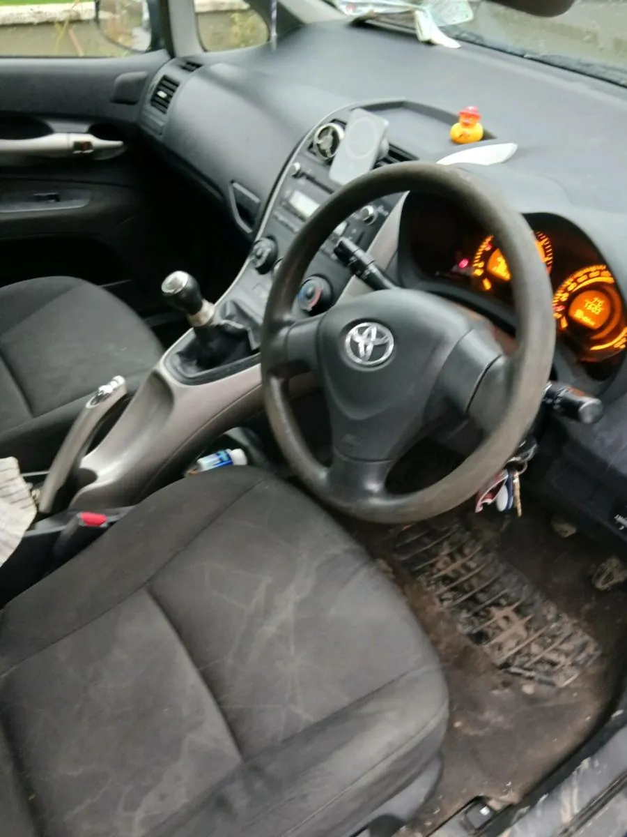 Toyota Auris 07 For Parts No NCT - Image 3