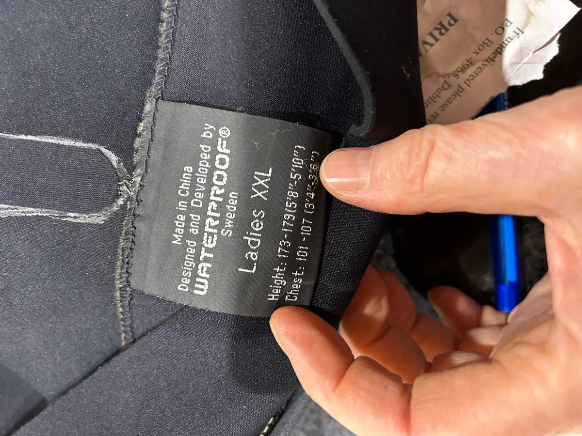 Semidry 7 mm , women’s size 18 , hardly used - Image 3