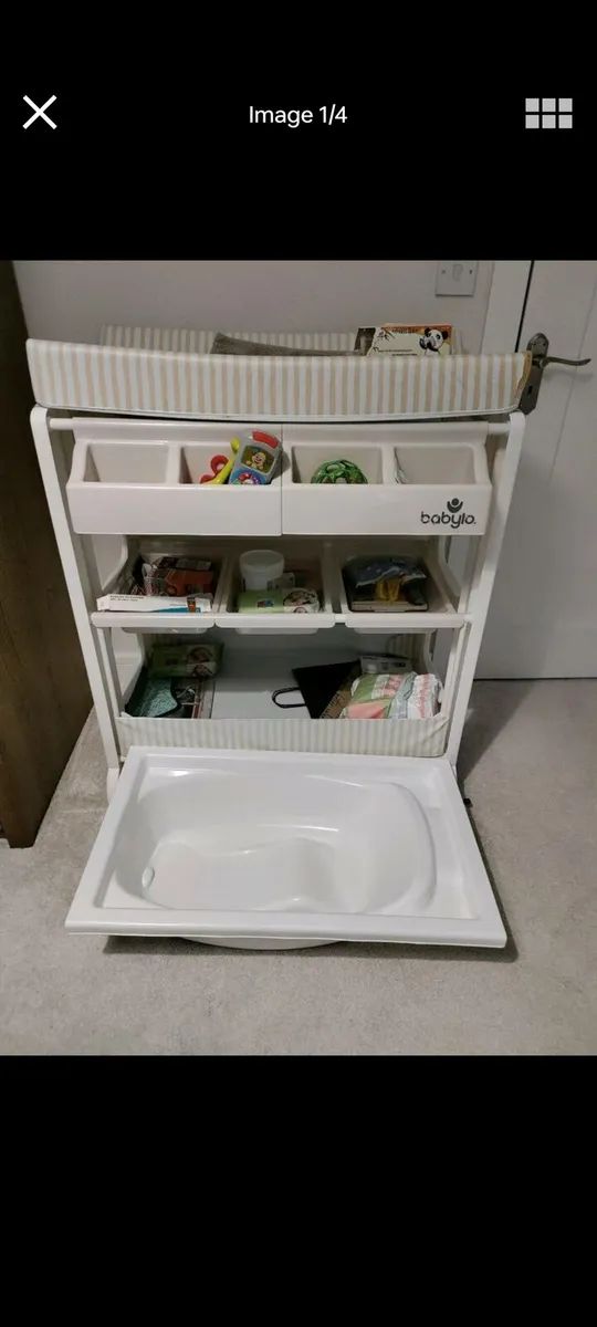 Changing table - Image 3