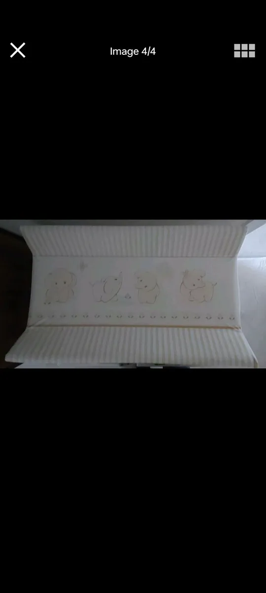 Changing table - Image 4