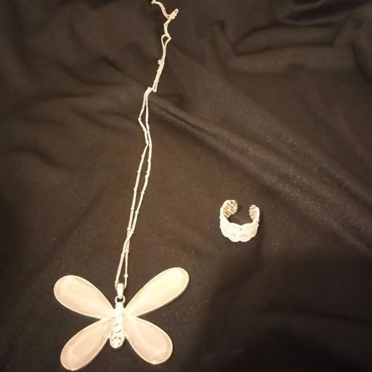 Butterfly pendant and ring - Image 2