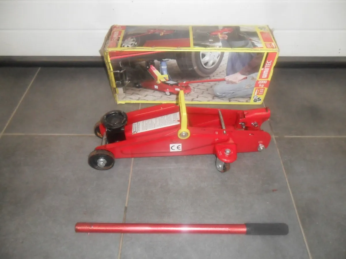 hydraulic trolley jack - Image 1