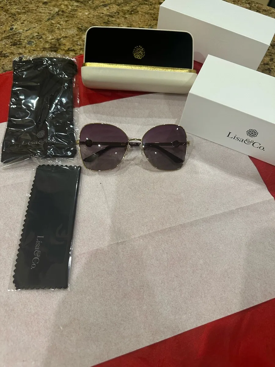 Gold Aviator Sunglasses - Image 2