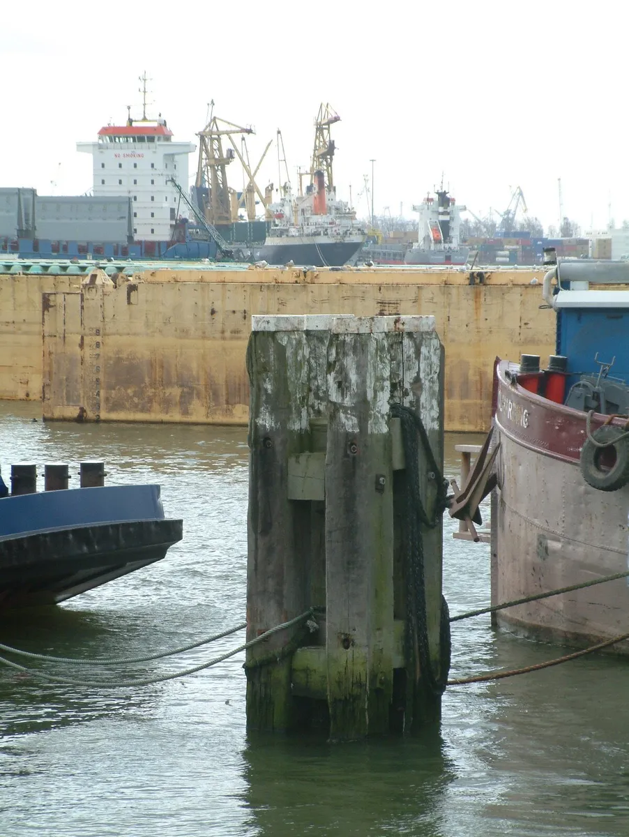 Mooring post lamp - Image 4