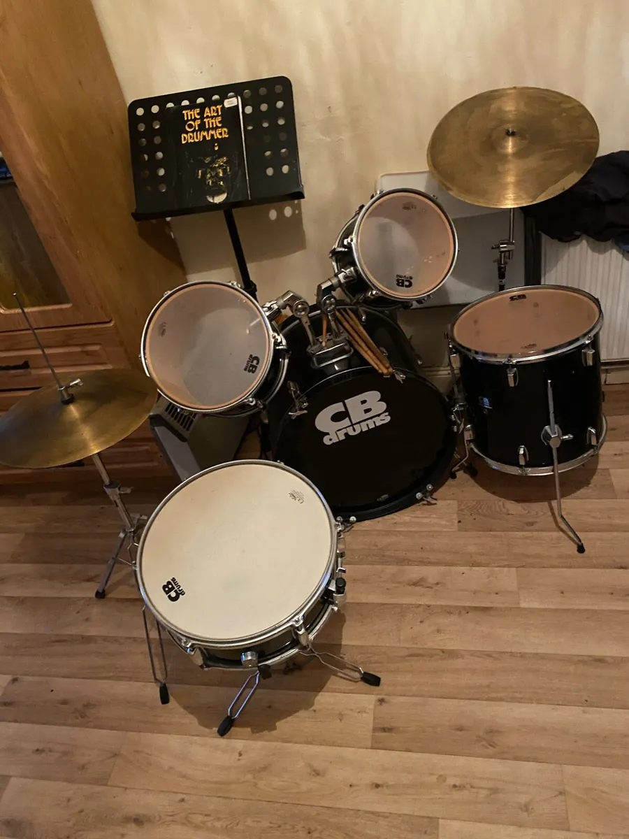 Drum kit