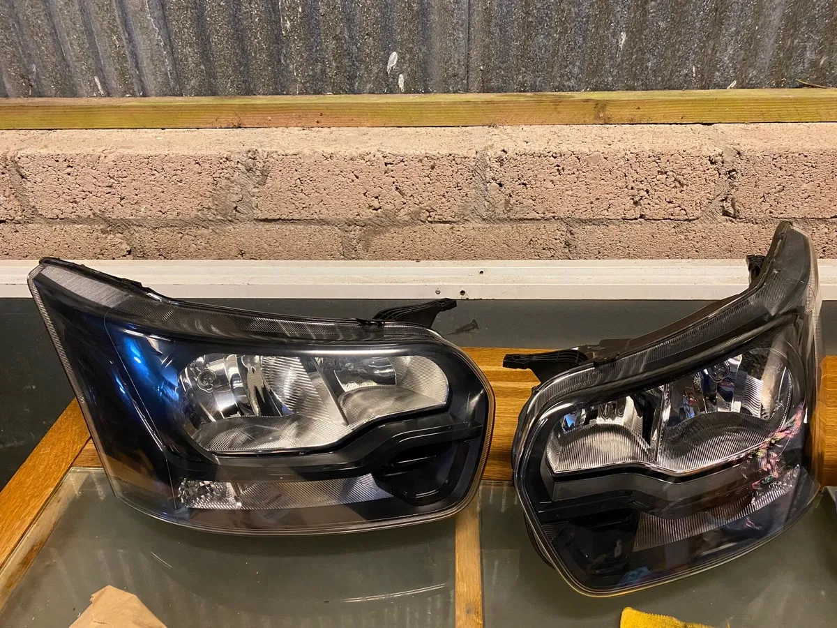 Ford Transit HeadLamps