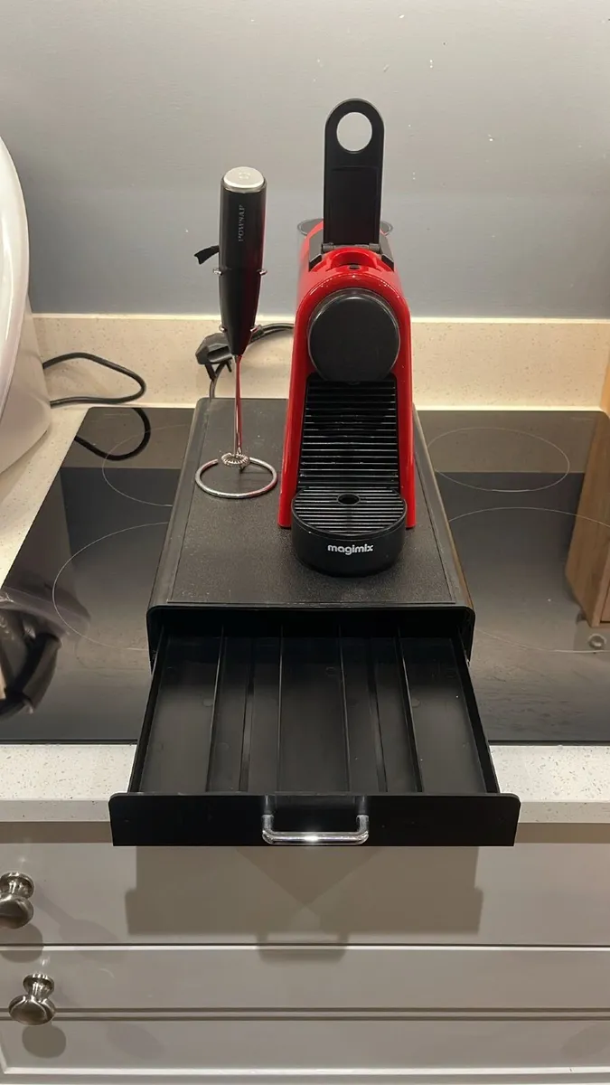 Nespresso Coffee Machine - Image 2