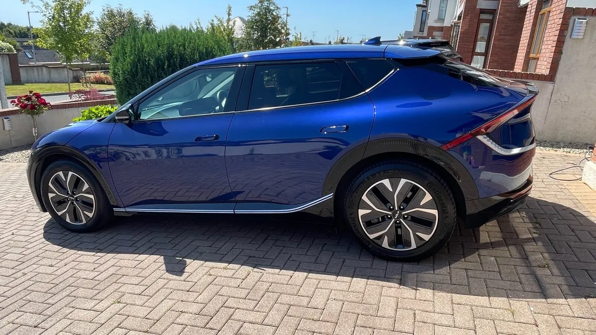 Kia EV6 2022 - Image 2
