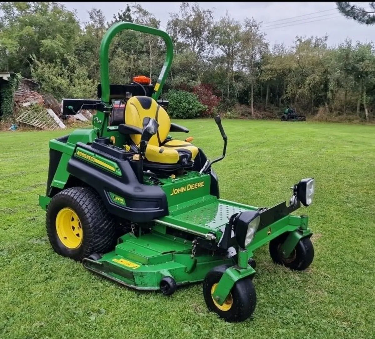 John Deere z997r 38hp ride on mower lawnmower - Image 1