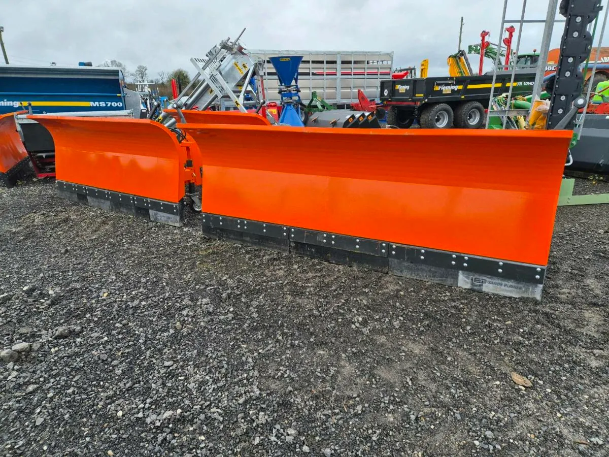 Snow ploughs - Image 2