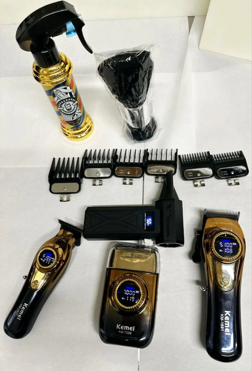 Barber kit ( full package ) - Image 1