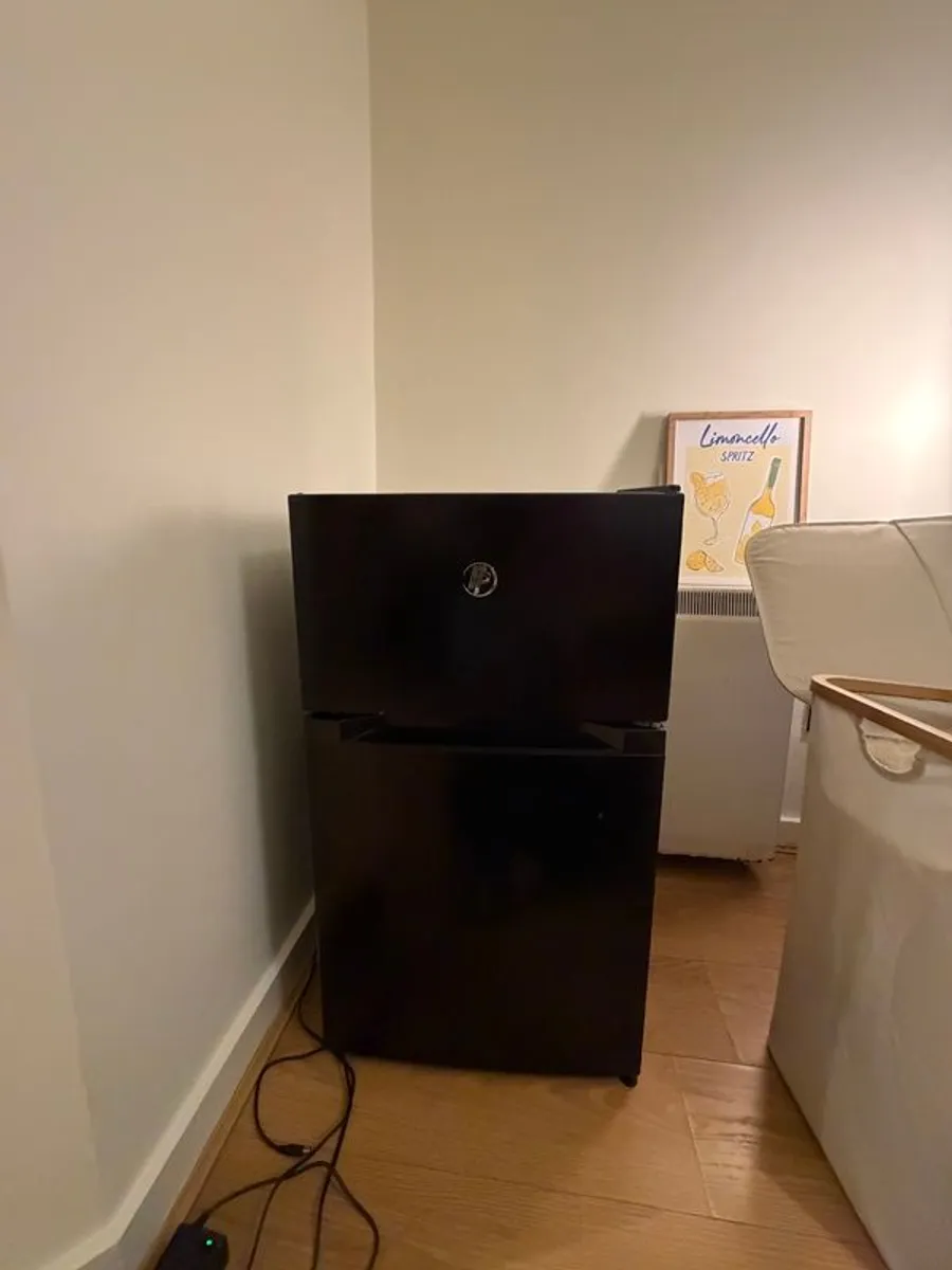 Powerpoint 86L UnderCounter Fridge Freezer - Image 1