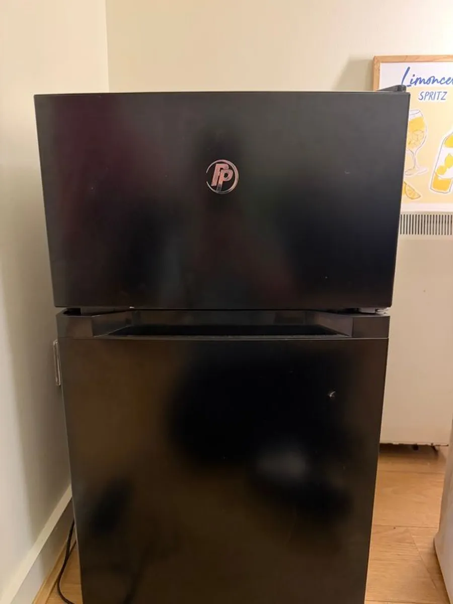 Powerpoint 86L UnderCounter Fridge Freezer - Image 3