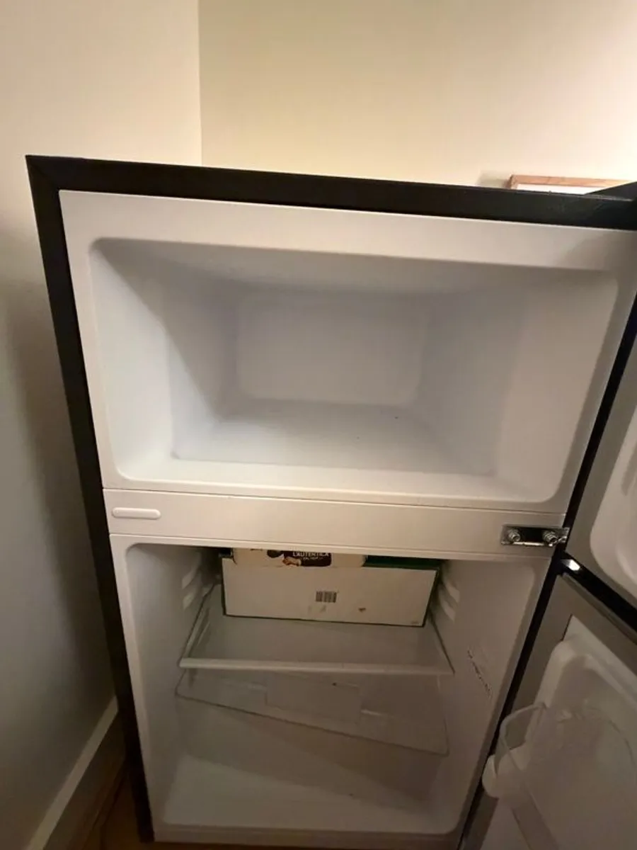 Powerpoint 86L UnderCounter Fridge Freezer - Image 4