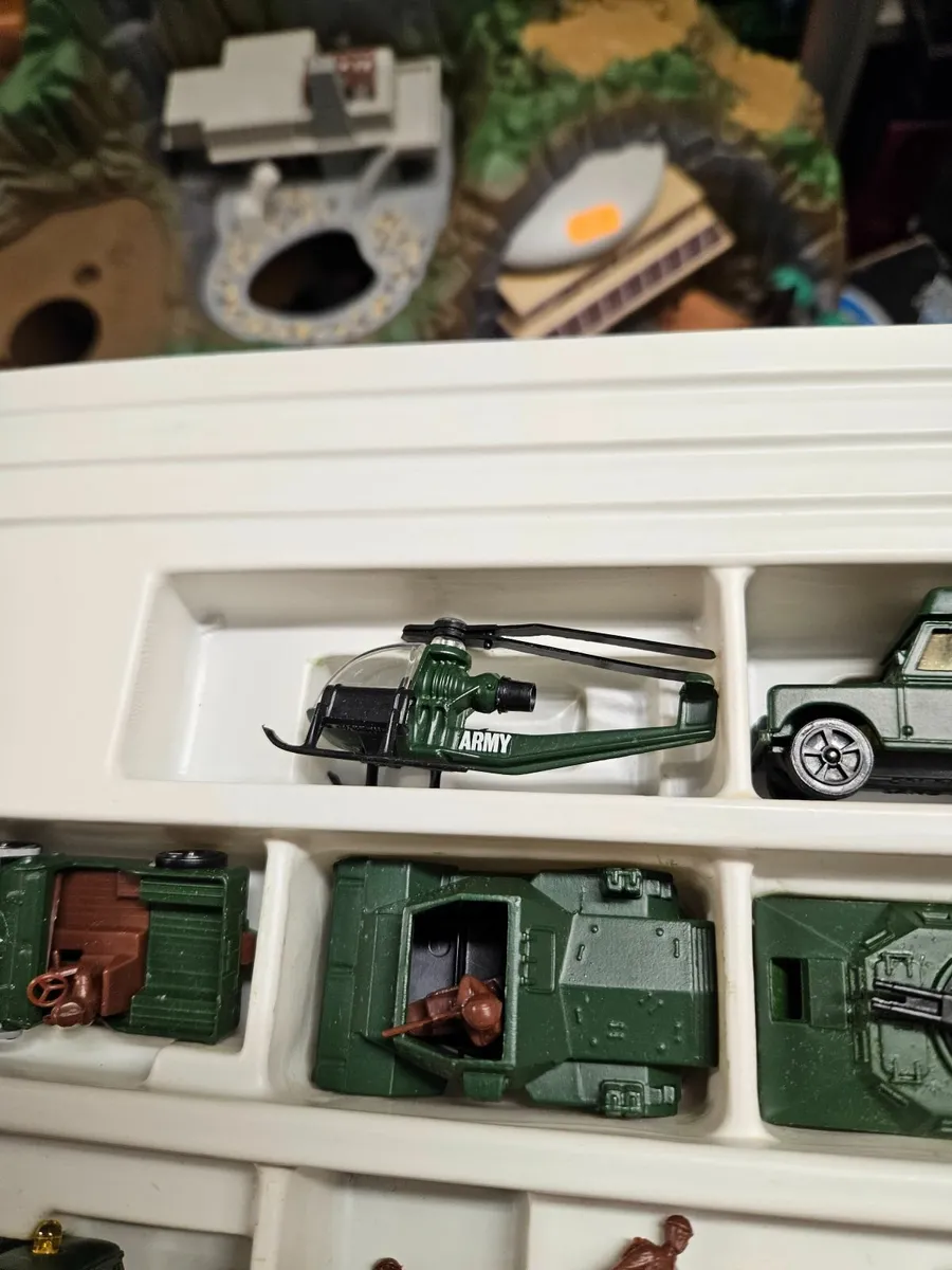 Corgi Juniors Military Set - Image 2