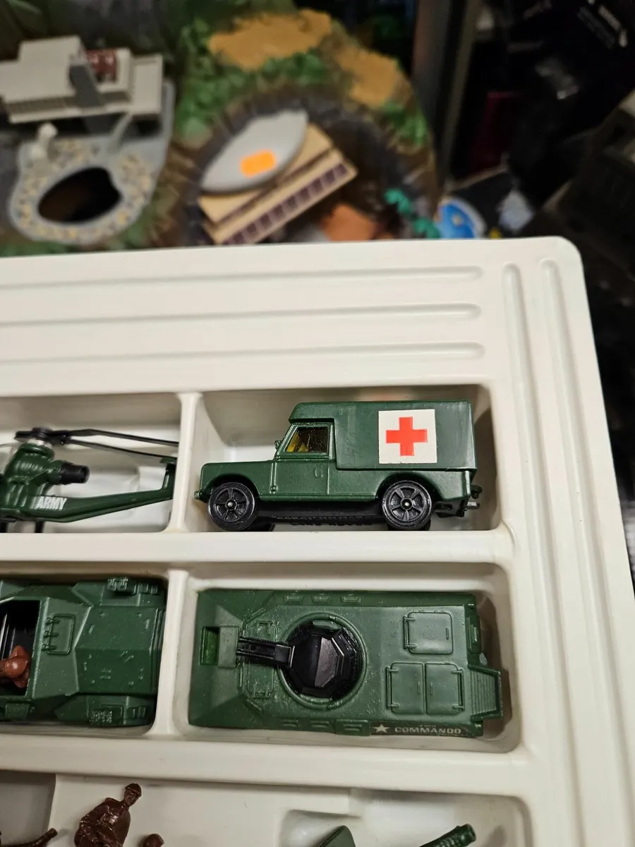 Corgi Juniors Military Set - Image 3