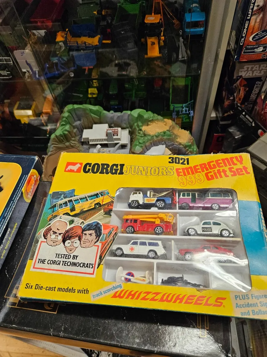 Vintage Corgi Juniors 1970's Fire and Rescue Set - Image 1