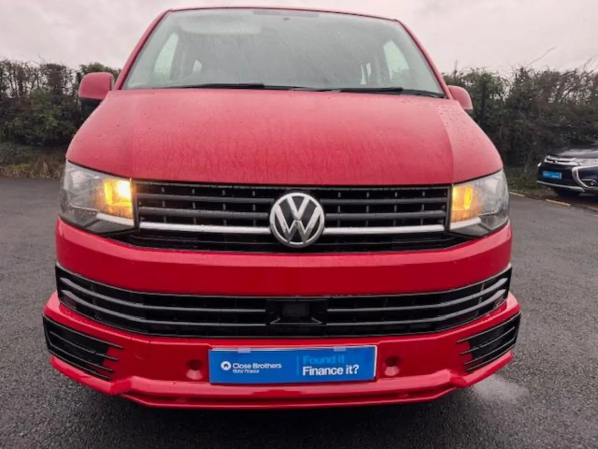 Volkswagen Transporter Factory Crew Cab LWB - Image 3