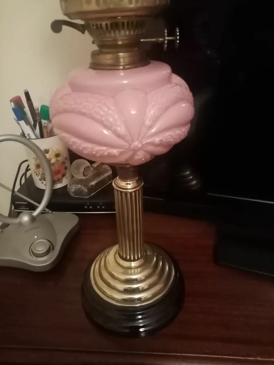 Victorian Oil Lamp - Image 2