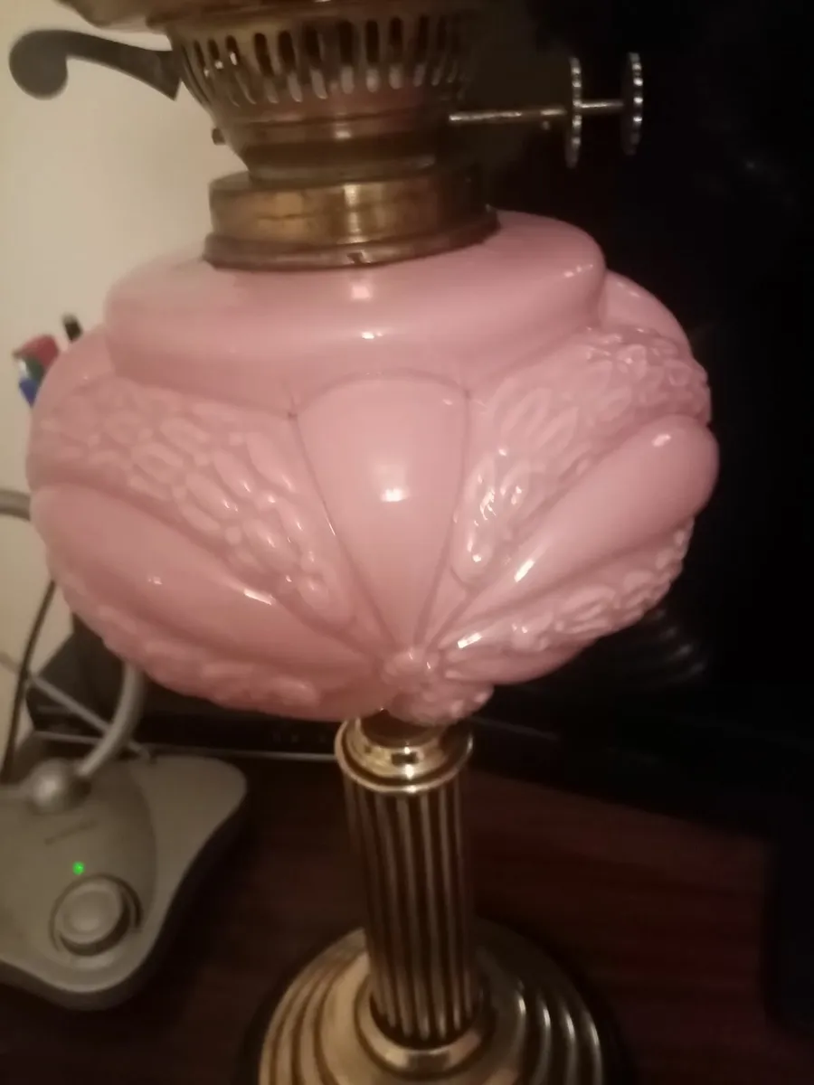 Victorian Oil Lamp - Image 4