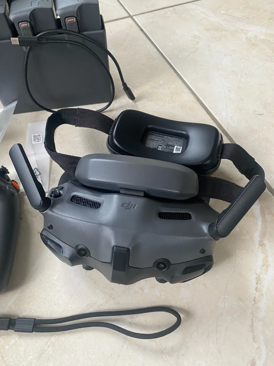 Dji avata 2 fly more combo - Image 2