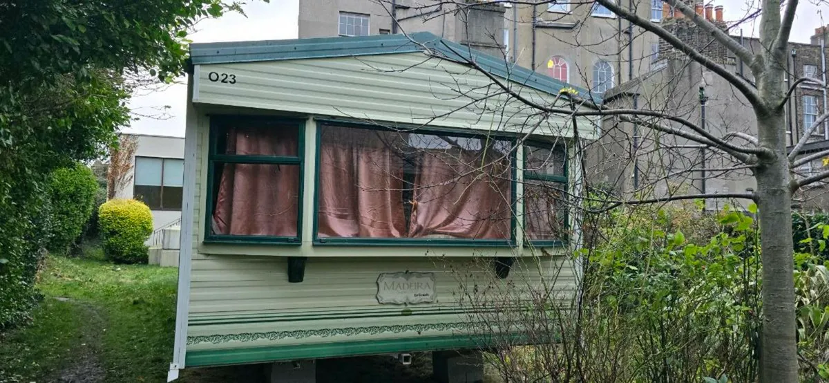 Mobile Home 4m x 11m - Image 2