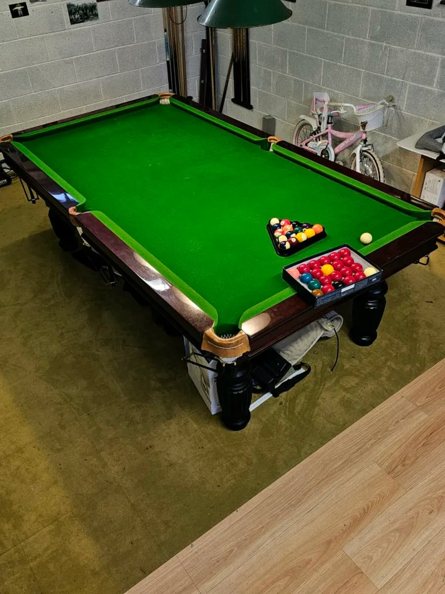 Snooker table - Image 1