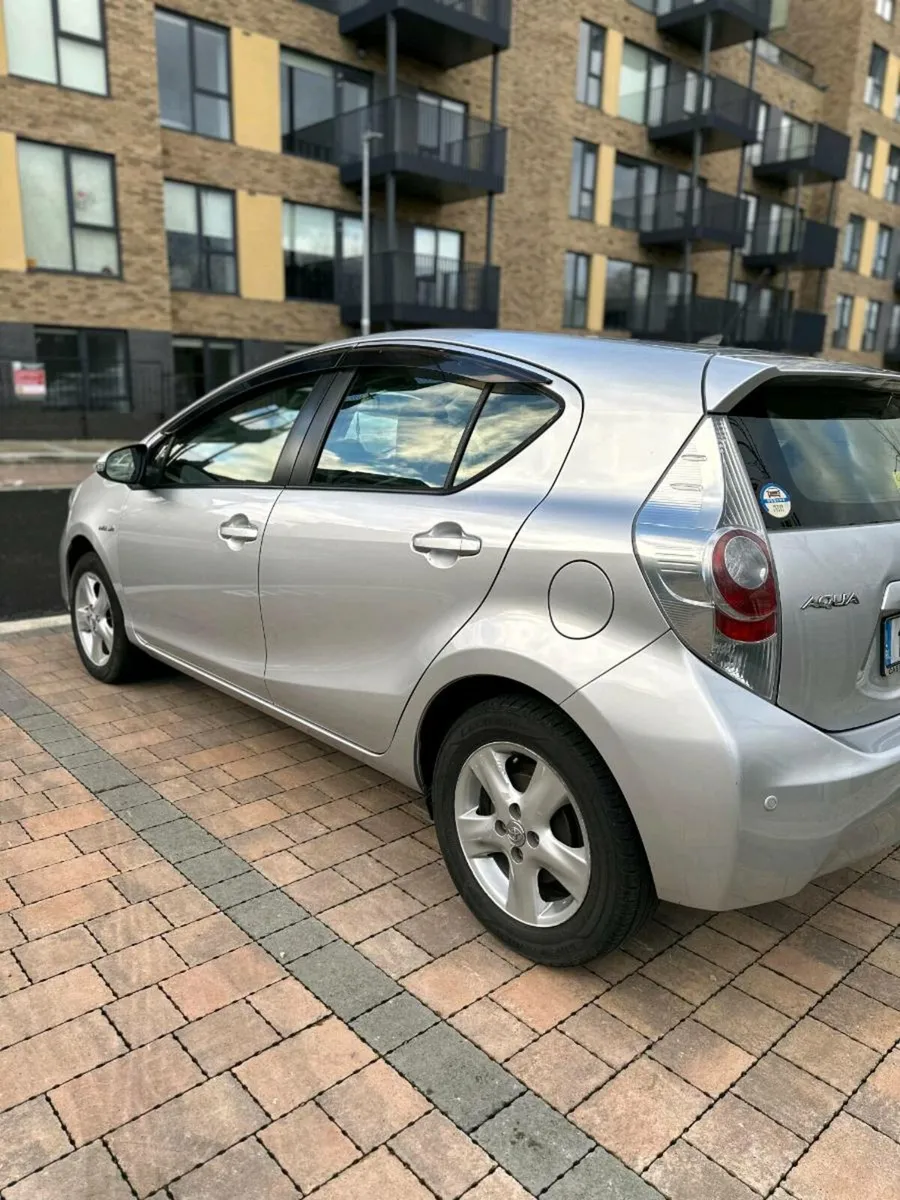 Toyota aqua 1.5 petrol hybrid - Image 4