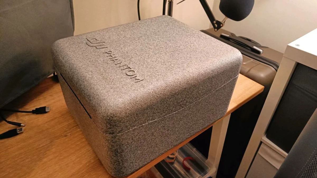 DJI Phantom 4 Pro Obsidian 4k Drone, 3-axis Gimbal - Image 2