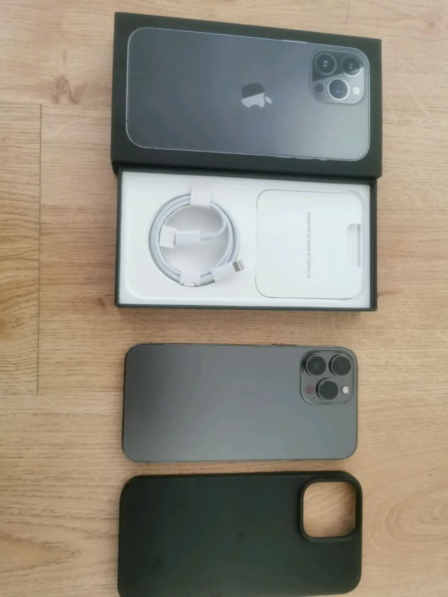 15 pro max - Image 1