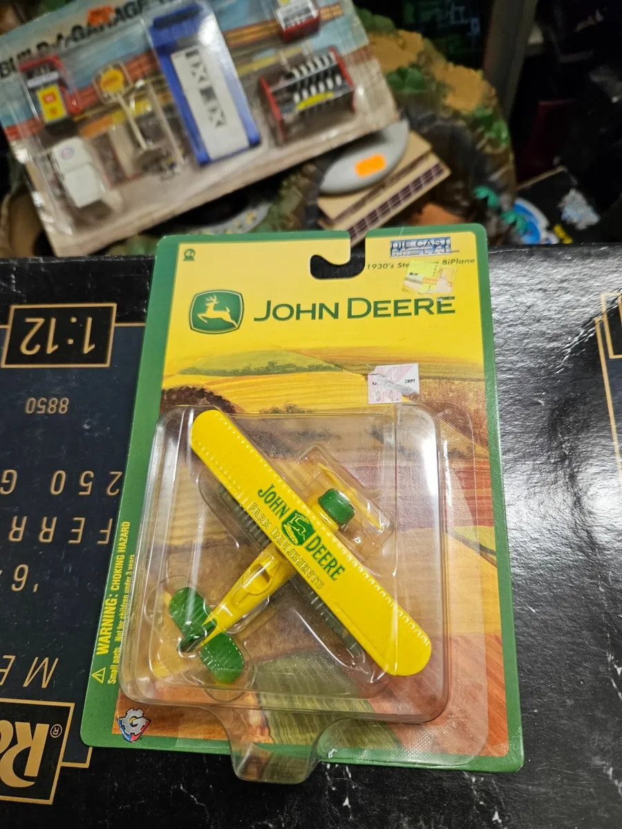 Corgi ERTL John Deere Aeroplane