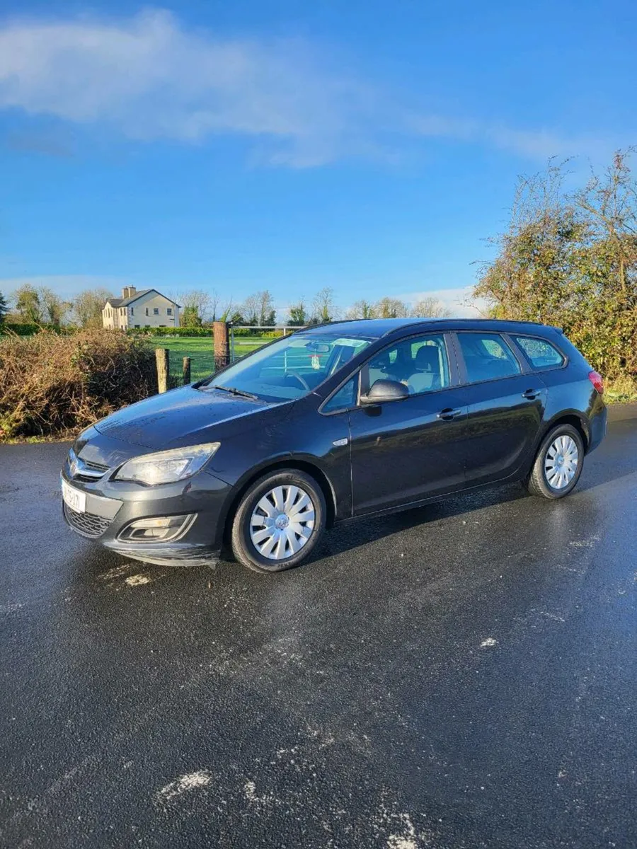 SPOTLESS OPEL VAUXHALL ASTRA ESTATE DIESEL - Image 3