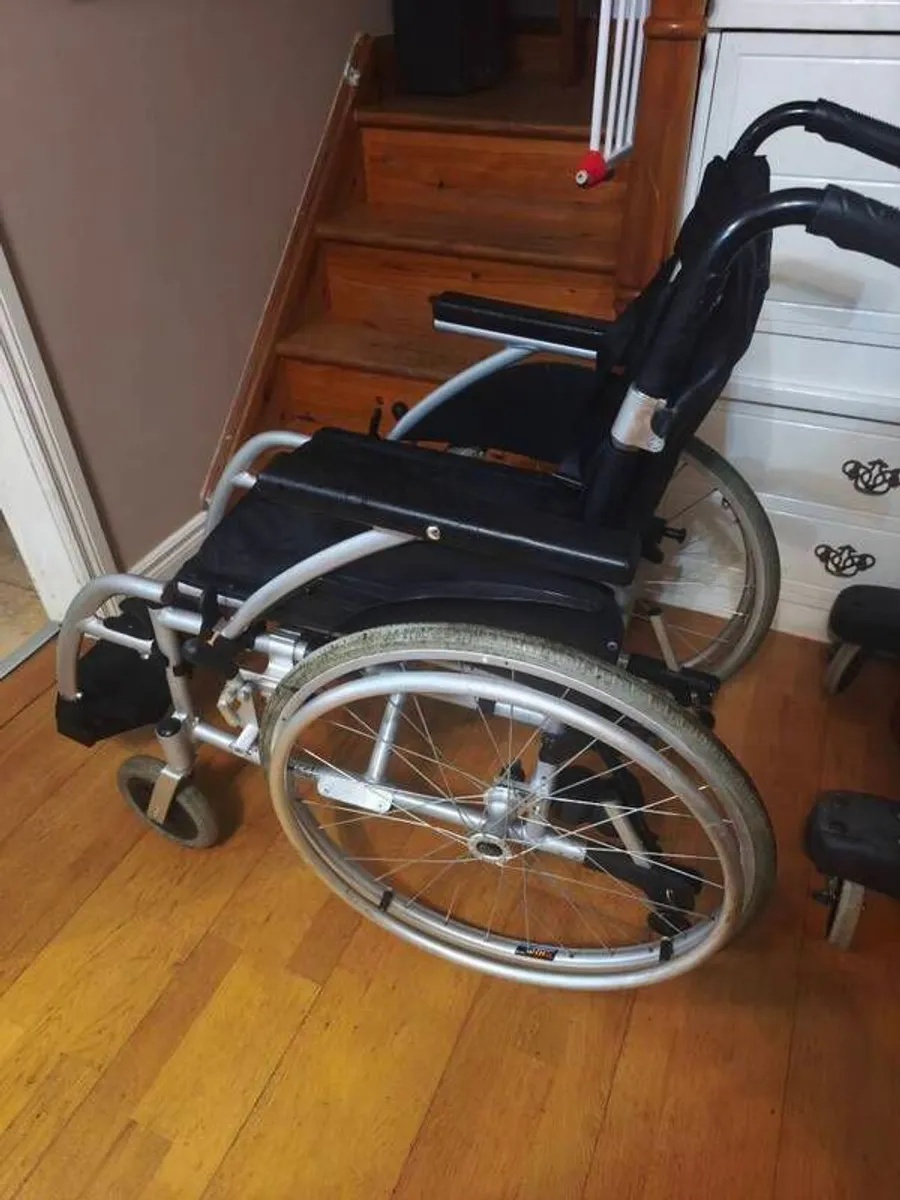 Excel G3 Light wheelchair - Image 2