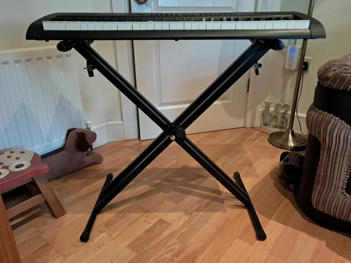 keyboard & stool - Image 2