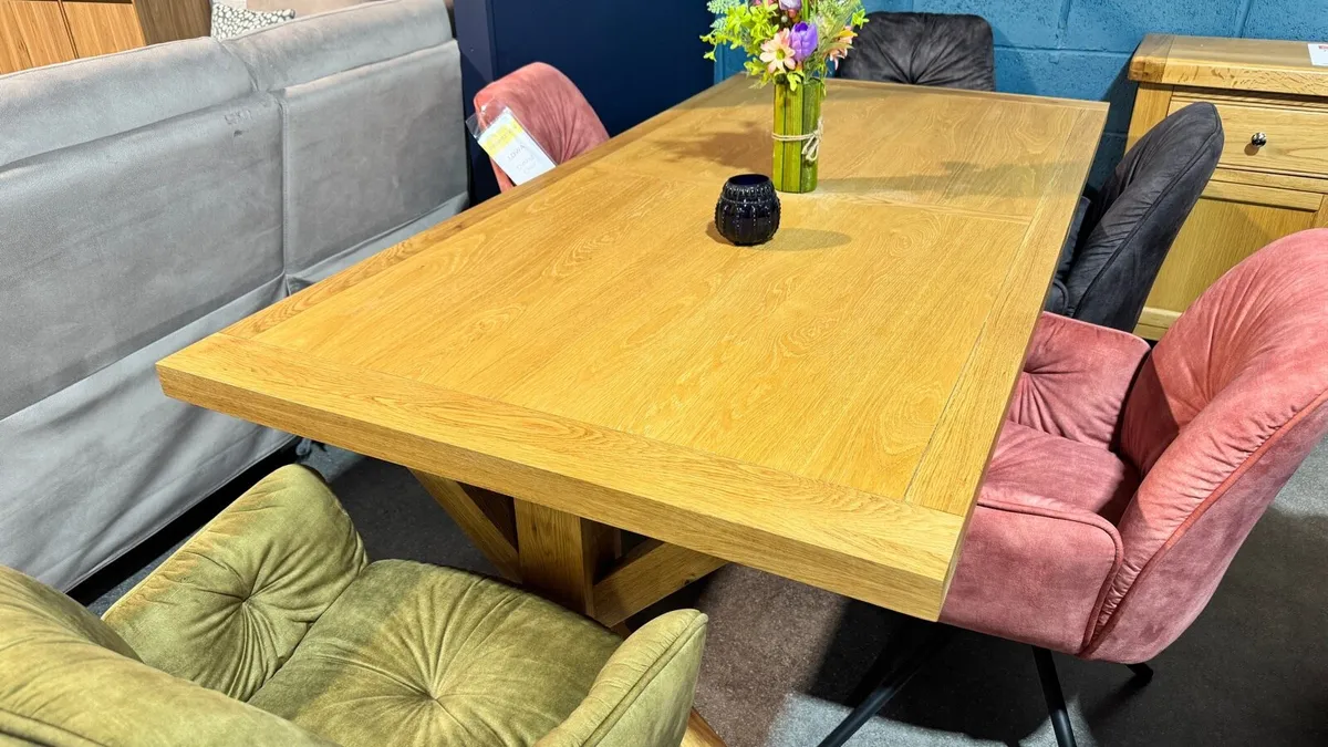 2m Oak Dining Table - Image 4