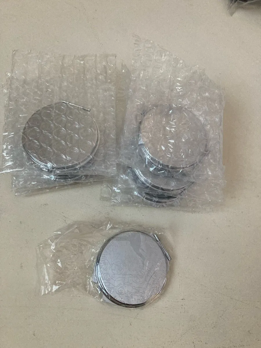 Compact mirrors - Image 3