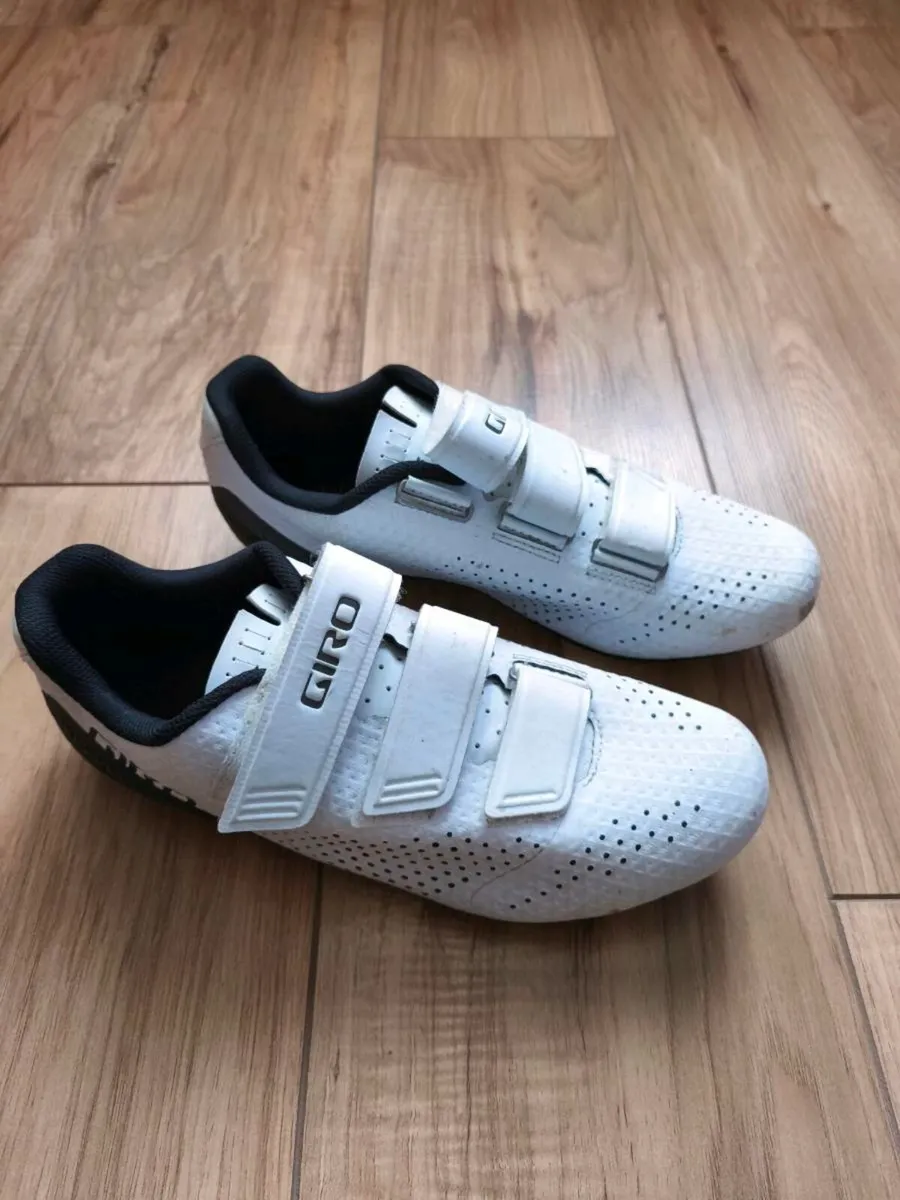 Giro Stylus size 42 - Image 1