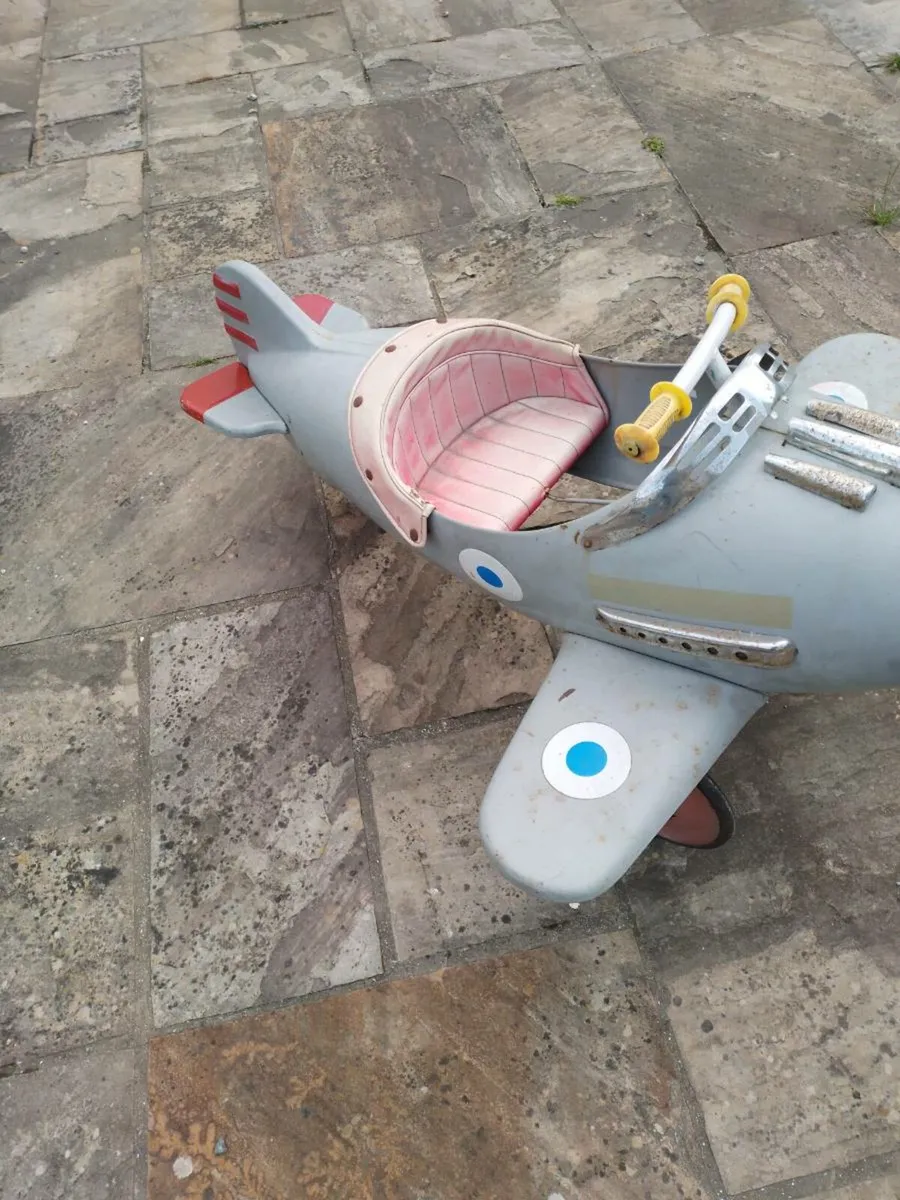 Peddle aeroplane - Image 3