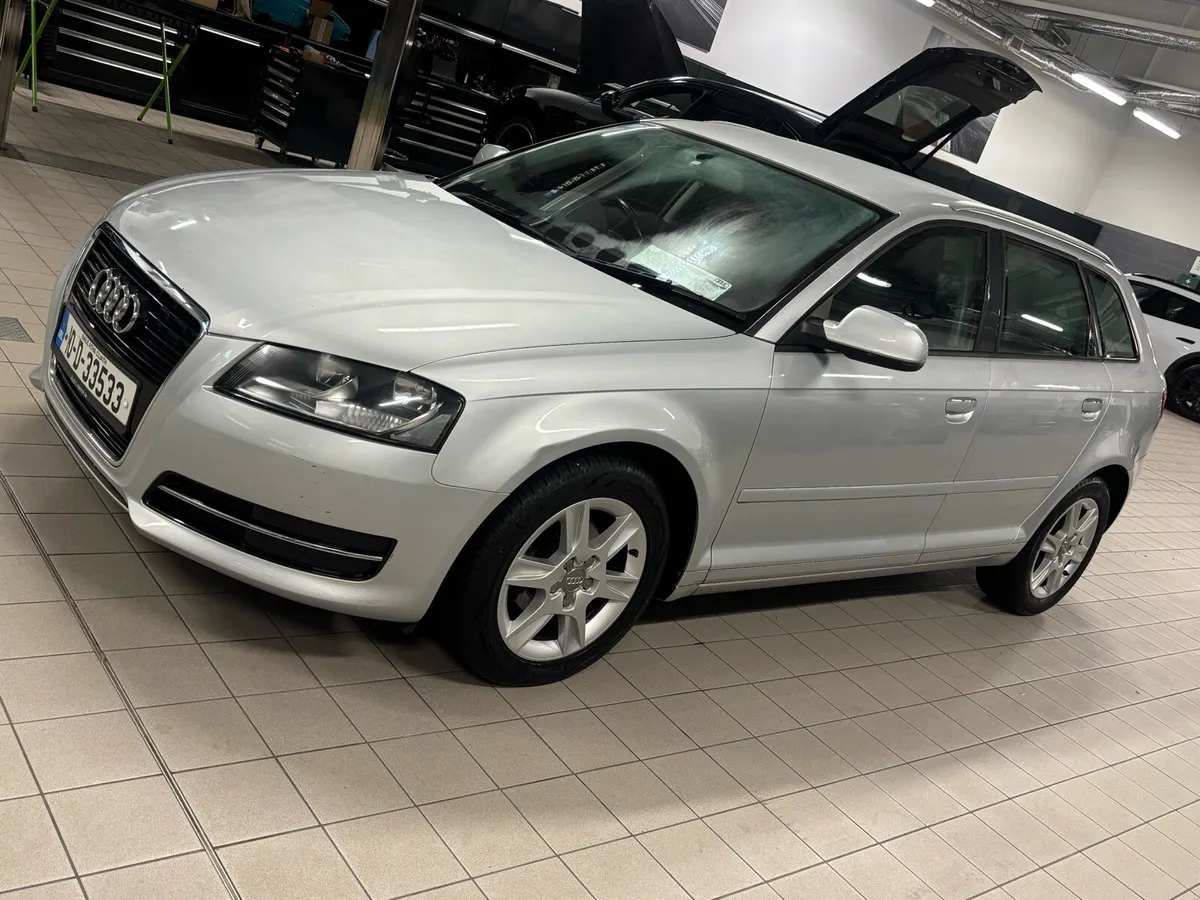 AUDI A3 SPORTBACK 1.6 TDI 105 5DR - Image 2