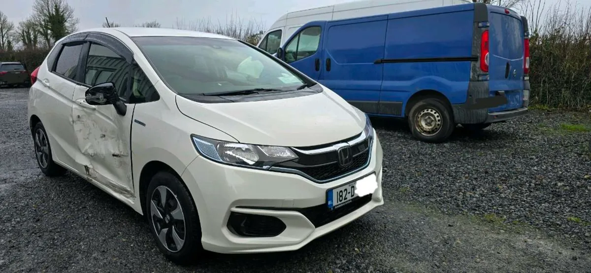 182 HONDA FIT - Image 4