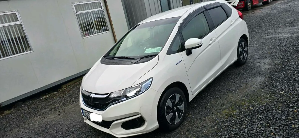 182 HONDA FIT - Image 1