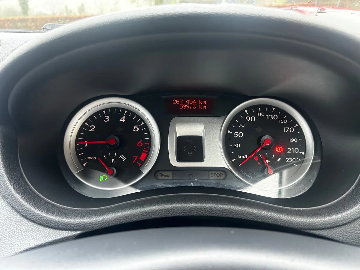 Renault Clio 2011 - Image 3