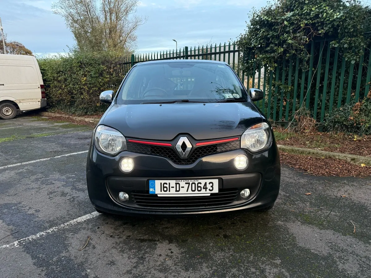 2016 Renault Twingo 0.9 TCE Dynamique - Image 2